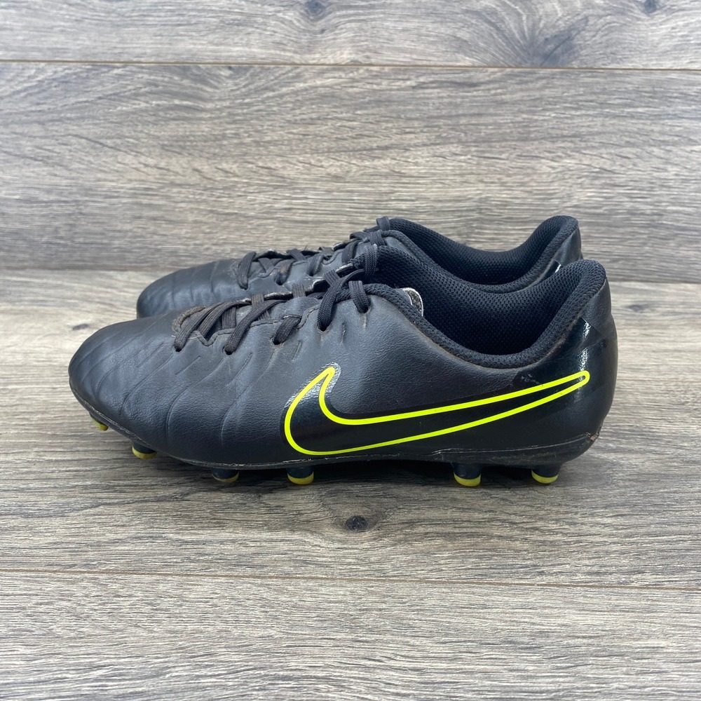 Nike Tiempo Legend Academy‎ Kids Soccer Cleats Size 3.5 Black Yellow DV4352 001